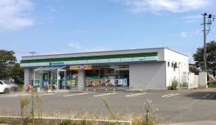 ファミリーマート　能代西店