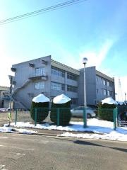 鬼柳小学校