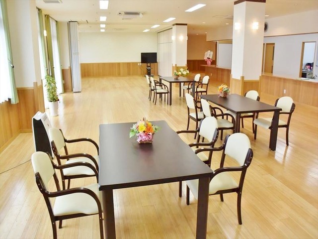 住宅型有料老人ホーム ケアヴィレッジ総社 内観（中の様子）
