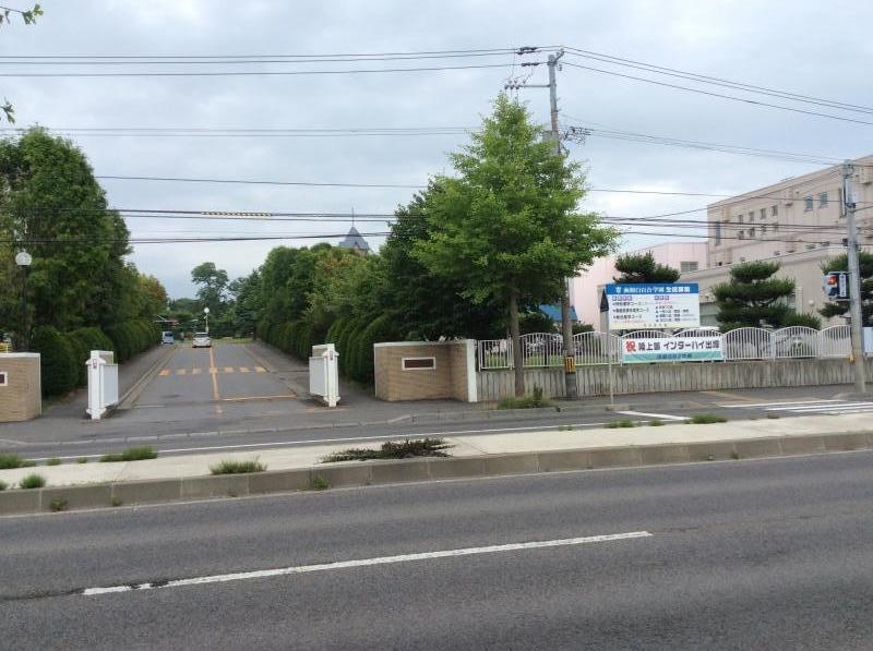 私立函館白百合学園中学校です