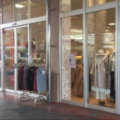 ハニーズ　八王子楢原店