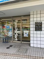 ファミリーマート　立川錦町店