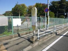 「鈴鹿」バス停留所