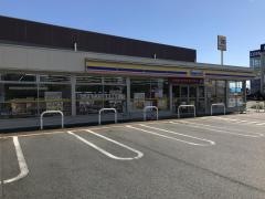ミニストップ　牛久ひたち野東店