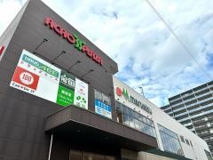 マルエツ　アクロスプラザ坂戸店