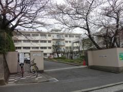 青山小学校