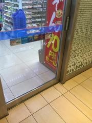 ローソン　青森クロスタワーア・ベイ店