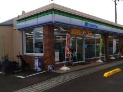 ファミリーマート　高松太田店