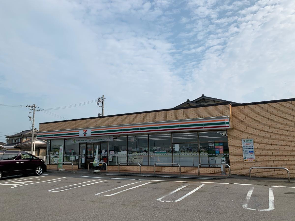セブンイレブン　富山古里小学校前店