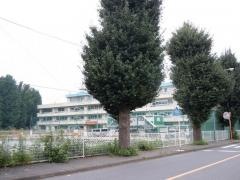 鶴瀬小学校