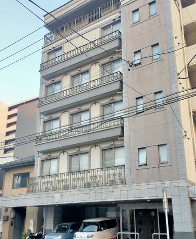 ハイリタイヤー名城 施設外観