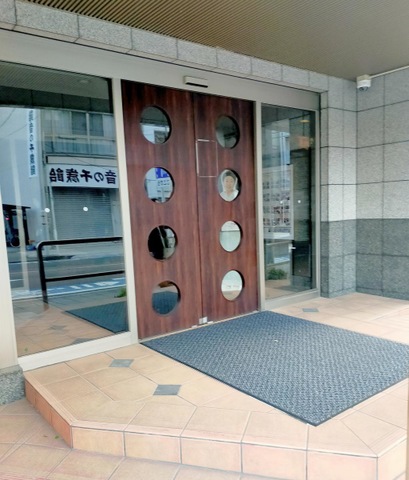 ハイリタイヤー名城 施設外観