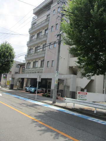 ハイリタイヤー名城 施設外観