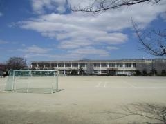 北里小学校