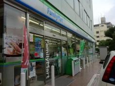 ファミリーマート　横浜中山町店