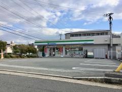 ファミリーマート　三郷立野南店