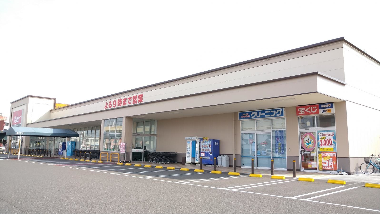 たくさんの商品が並んでいます