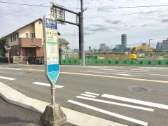 「亀甲橋」バス停留所