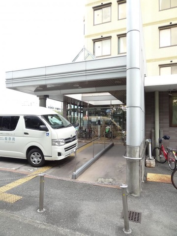 阪奈苑 施設外観