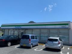 ファミリーマート　鋸南竜島店