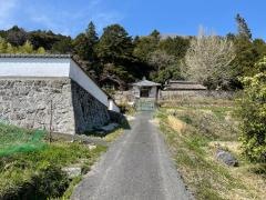 照鏡山八塔寺