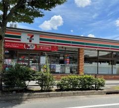 セブンイレブン　山口白石店