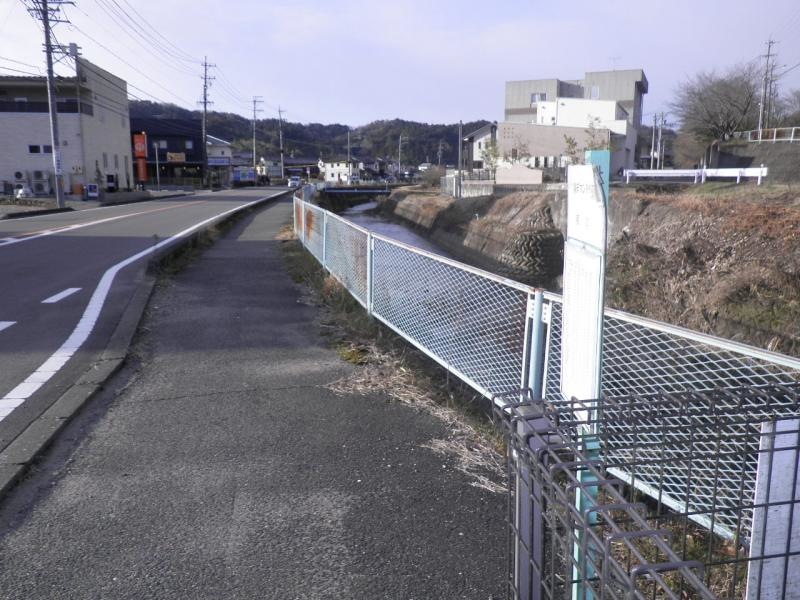 「稲口」バス停留所