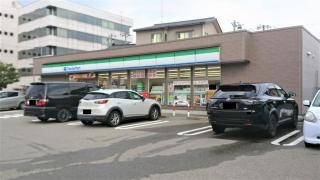 ファミリーマート　金沢幸町店