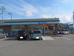 ファミリーマート　今治大新田店