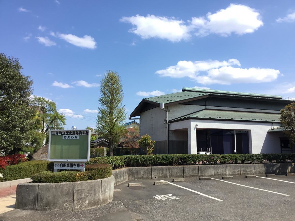 こんな建物です。