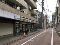 セブンイレブン　七辻店