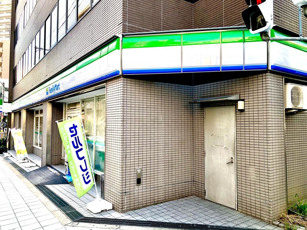 ファミリーマート