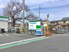 ファミリーマート　国領町八丁目店