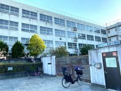 玉串小学校