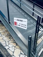 ユニクロ　豊中服部店