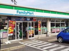 ファミリーマート　長崎小ヶ倉一丁目店