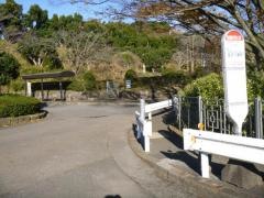 「鎌倉霊園正門前太刀洗」バス停留所