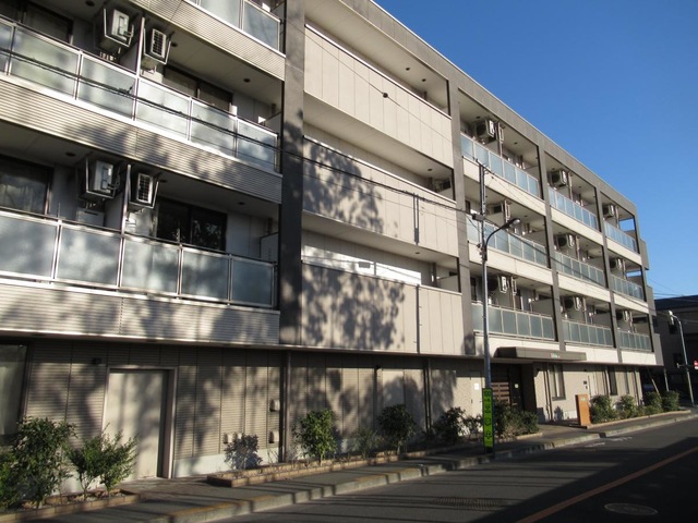 ディーフェスタクオーレ福生 施設外観