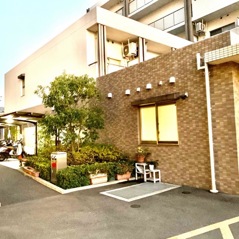 サービス付き高齢者向け住宅 きさと苑こはた館 施設外観