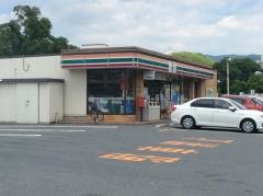 セブンイレブン　天理インター店