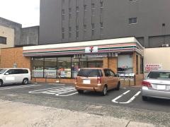 セブンイレブン　下関岬之町店