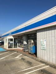 ローソン　鶴岡伊勢原町店