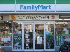 ファミリーマート　ながおかや寄居店