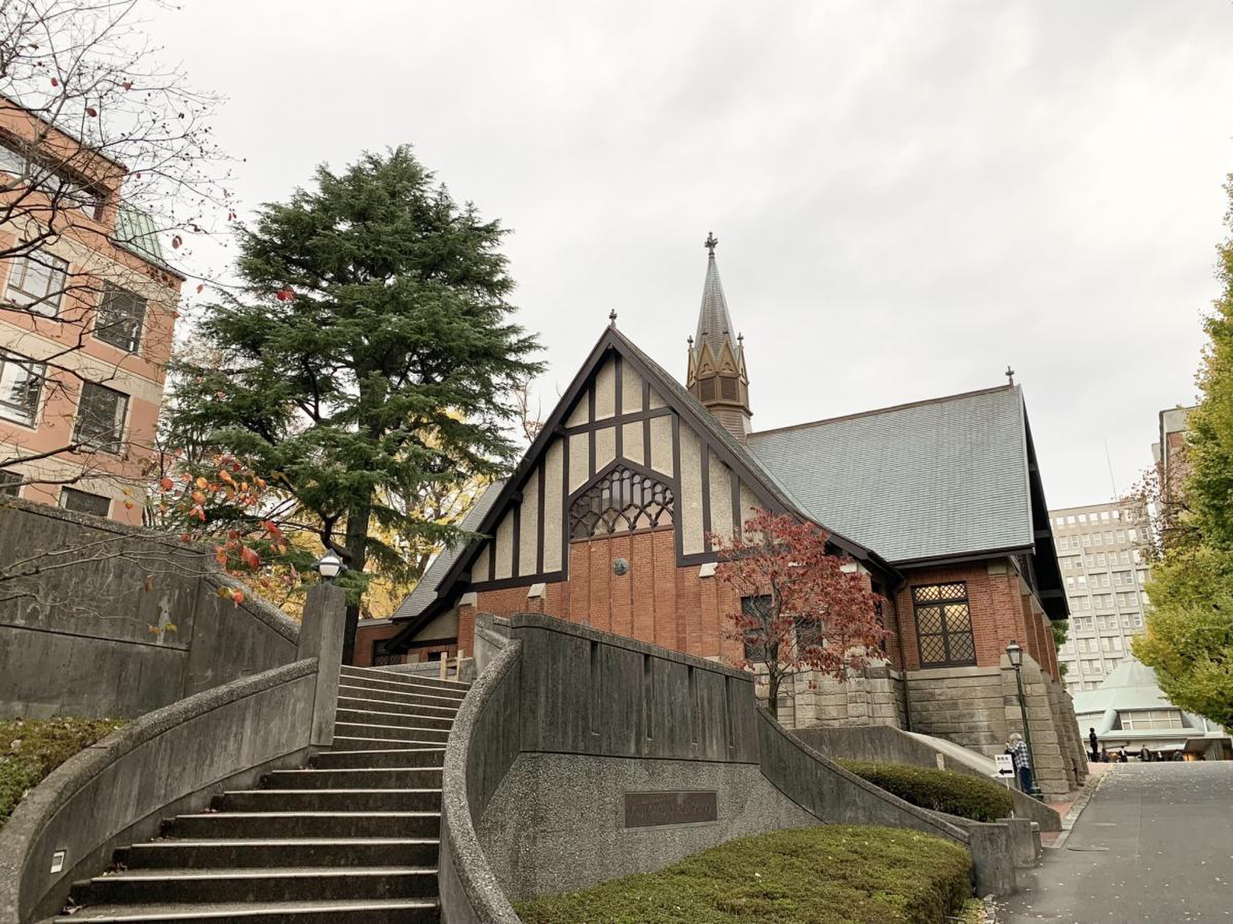 明治 学院 大学 白金 キャンパス