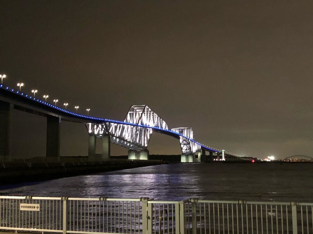 玄関まで、東京 玄関ドア - 香川県高松・丸亀の注文住宅・新築住宅なら一級建築