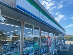 ファミリーマート　おばた明野店