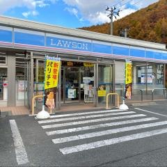 ローソン　葛巻町鴨川店