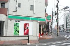 ローソンストア100　市川欠真間店