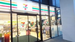 セブンイレブン　新横浜3丁目店