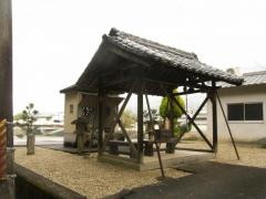 村屋神社
